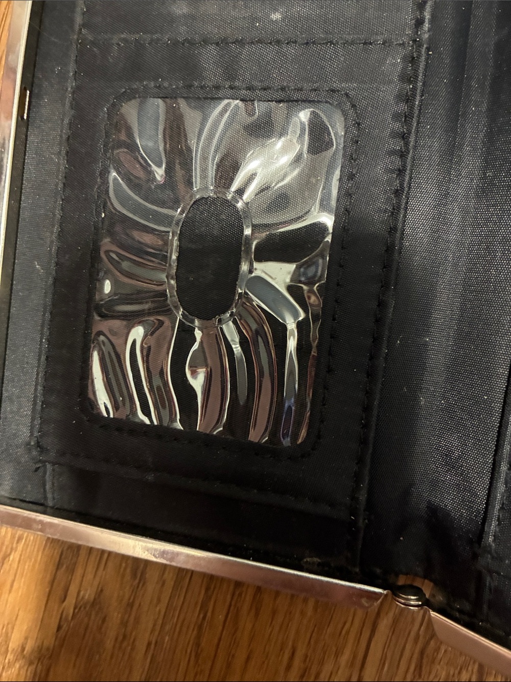 Floral Pattern Black Vegan Leather Wallet - Picture 4 of 7